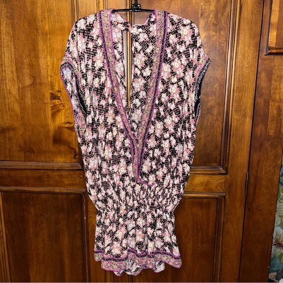 Poupette St Barth Romper, size Medium - Picture 3 of 11